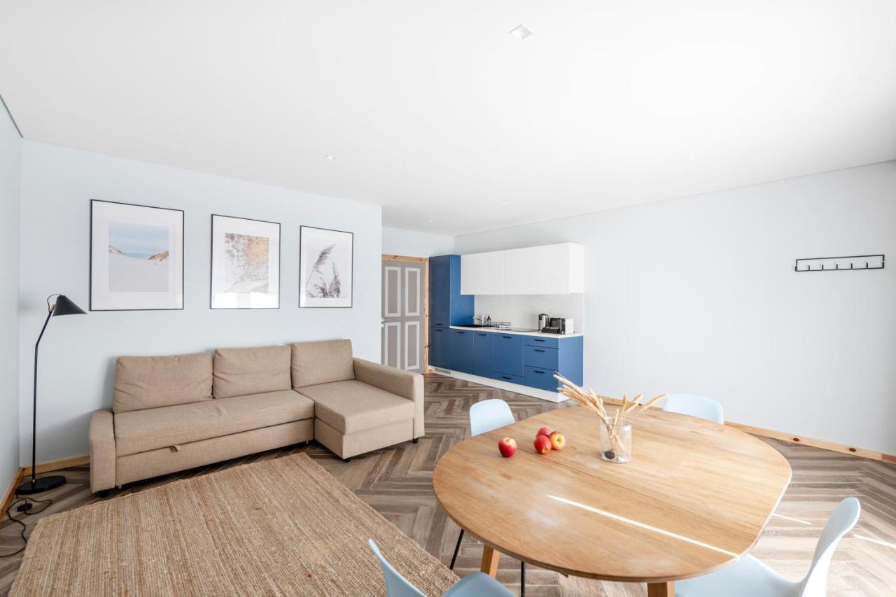 Uz Juru Mariu Appartement Juodkrantė Kamer foto